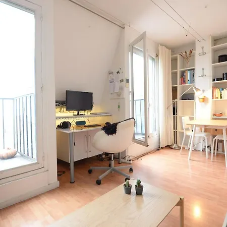 Nice Apt At 10 Min From The Pantheon Париж